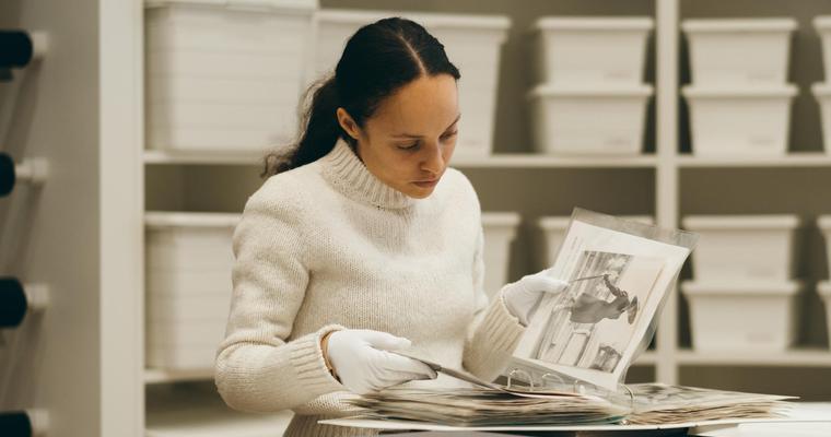 视频：Dior 2020早春系列：与非洲文化创意碰撞 重新演绎Bar Jacket经典套装