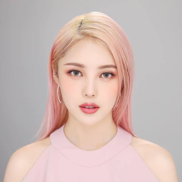 用气垫老脱妆? pony教你气垫的正确打开方式