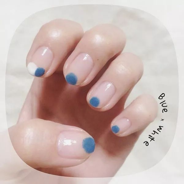 彩色色块美甲