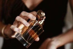  Expired perfume can also let you have the flavor of fairy!