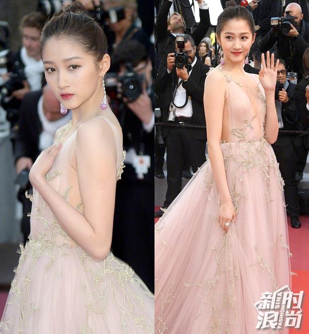 关晓彤用长腿颜值征服戛纳