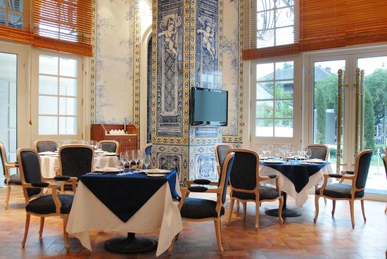 贾梅士葡国餐厅 