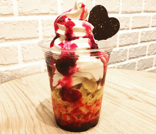 已有网友试了这种不融化的软冰激凌,称"既好玩又好吃"