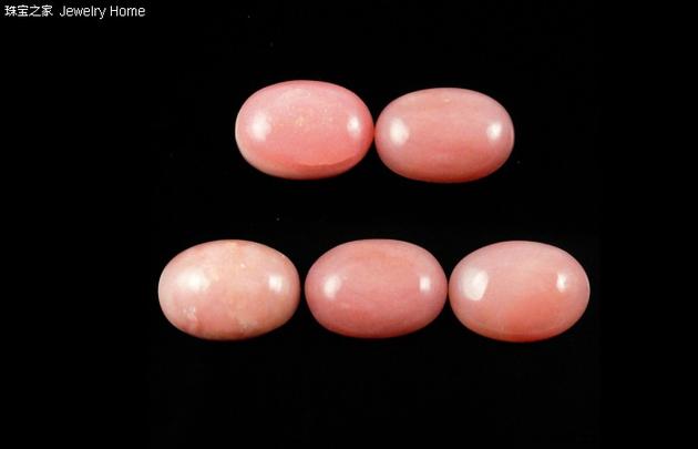 粉色蛋白石