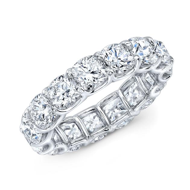 Rahaminov品牌铂金钻石戒指，总重9.35克拉