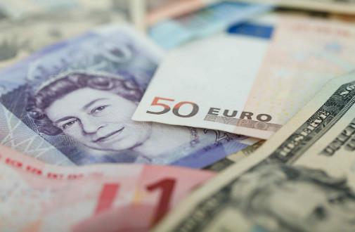 英国议会否决脱欧时间表将导致延期 英镑涨势受限