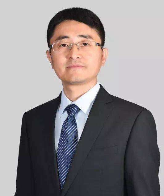 殷瑞飞