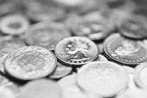 市场转向冒险!贵金属惨遭抛售 白银短期恐难复元