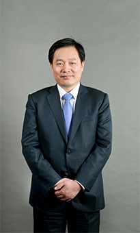朱共山