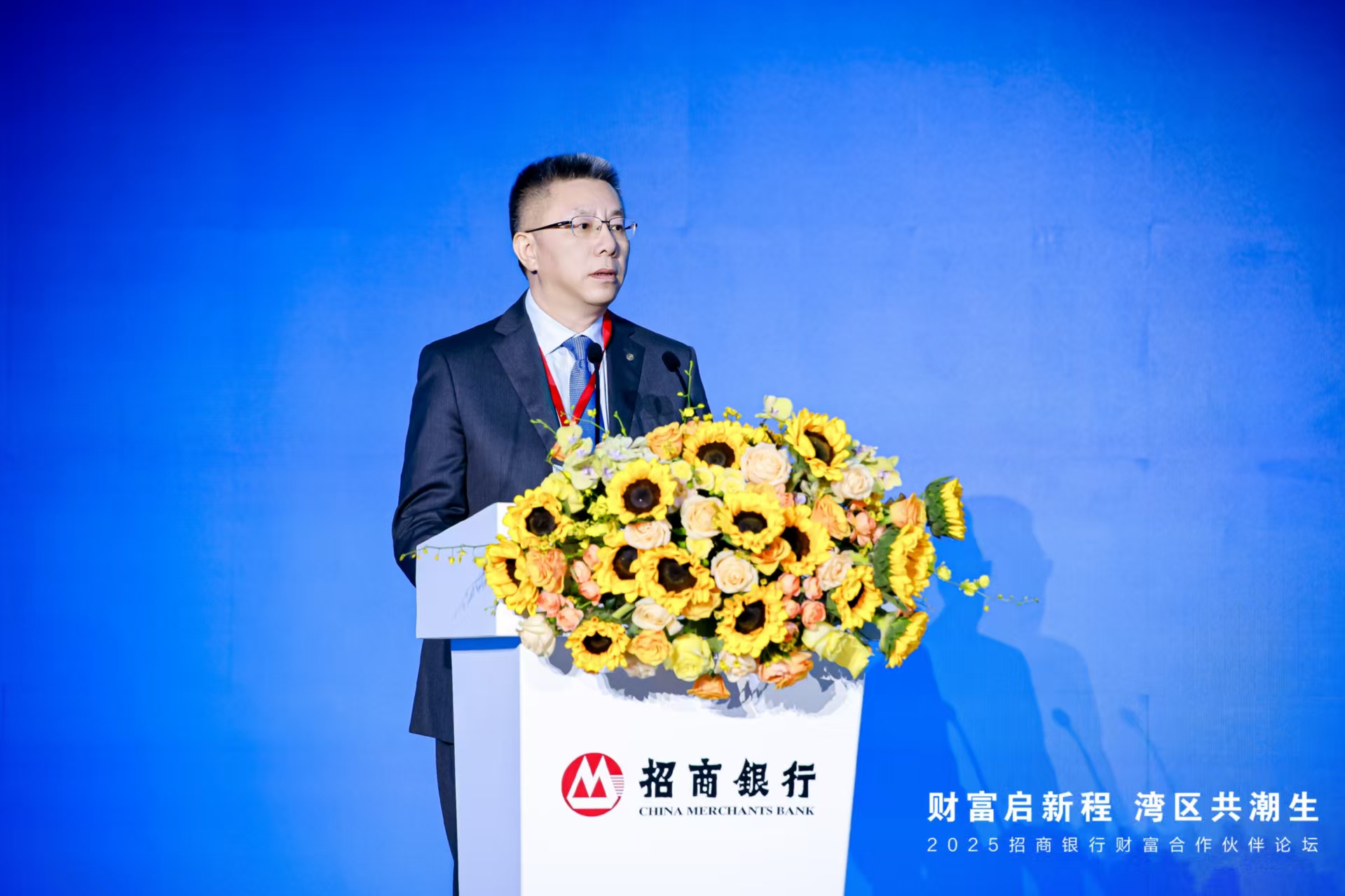 中国太保寿险总经理李劲松:银保合作的突破点蕴含在“数驭千机,智周万物”中_新浪财经_新浪网