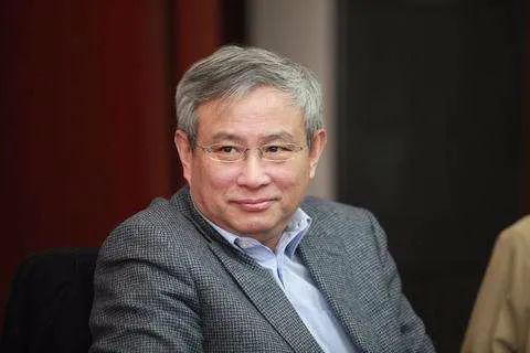 周其仁：敢闯敢试、先行先试 这就是企业家精神