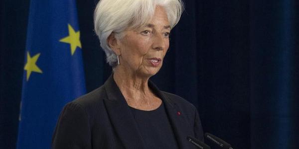 拉加德今晚发表任内首场讲话!北美市场进入冬令时