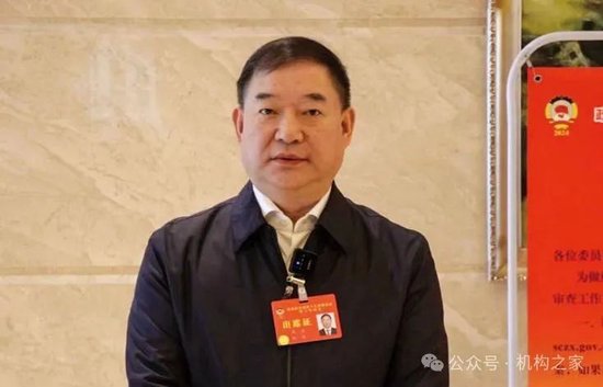 上图为四川银行林罡