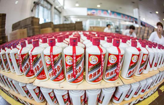 贵州茅台上半年实现两位数增长 中金上调目标价至2109元