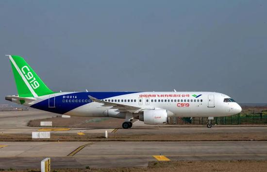 清明、五一假期催生出行热 疫情期最惨的民航业要复苏了？