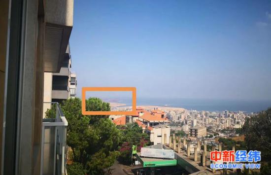  ▲赵颖家阳台看到的贝鲁特港