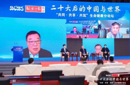 重症0.18%!疫情高峰何时来?吴尊友、多地研判!主动染阳,女星道歉