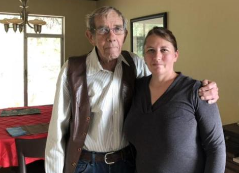 美国人揭露疫苗分配不公 老年人打不到反被指“早晚要去世”