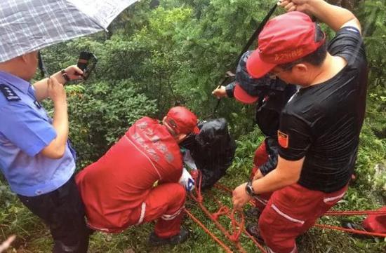 漩涡中的滴滴客服基层客服属于外包公司应聘门槛低