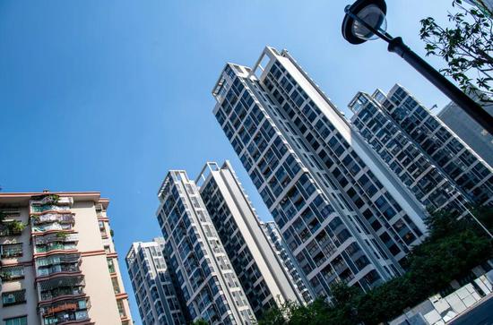 央行强势收紧房贷额度 2021年贷款买房更难了吗？