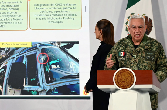 “全球最大毒枭”被击毙细节披露：追踪其情人及关系网络，由情人“带路”到藏身地，激烈交火后捕获