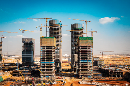 分散供地变集中供地真能降地价吗？