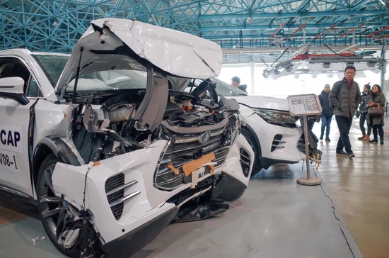 　C-NCAP评价试验