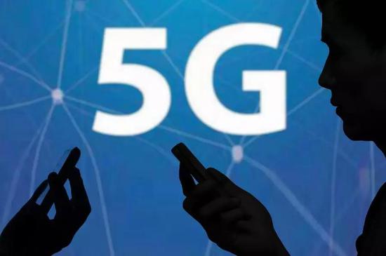 国内对于5G的崇拜和疯狂丝毫不亚于前几年炒作共享经济与区块链时的情况。图片来源:视觉中国