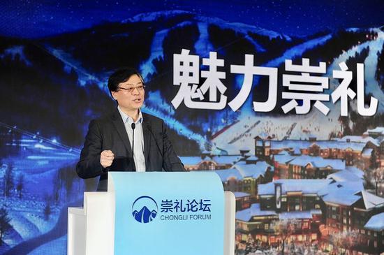 两会进行时！企业家提案聚焦5G、新能源、新基建