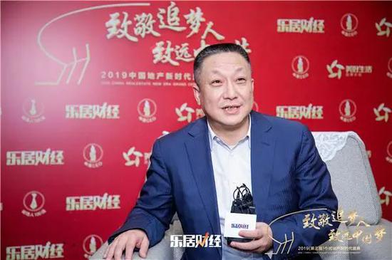 金科高管大轮换 新董事长为80后人力出身