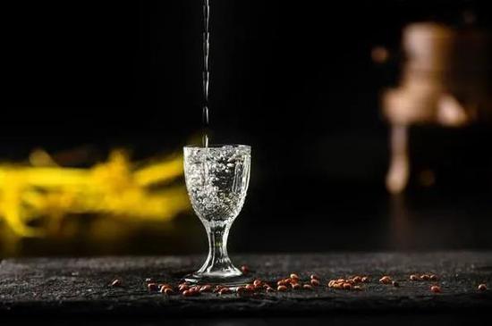 全国化之路迟滞、省内竞争激烈 今世缘百亿营收目标如何实现？