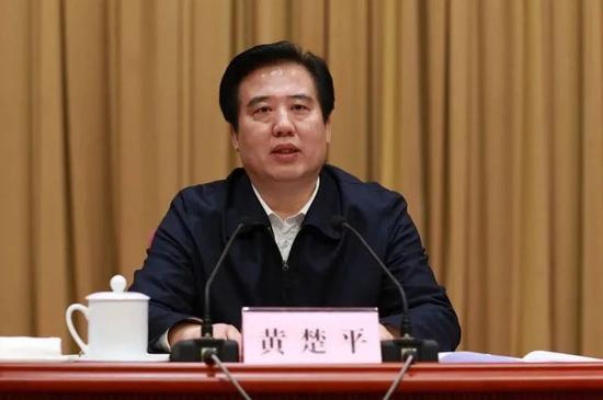 湖北常务副省长黄楚平、武汉市长周先旺职务调整（附简历）