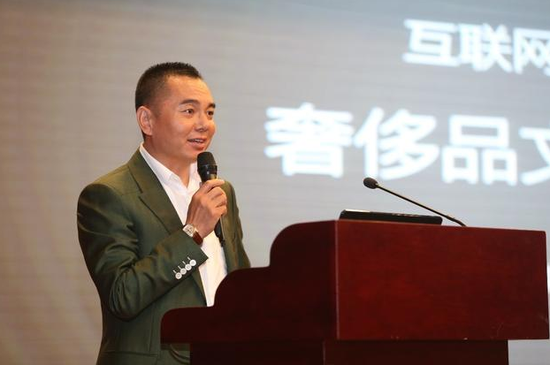 这个&ldquo;钻石王老五&rdquo;，突然栽了！