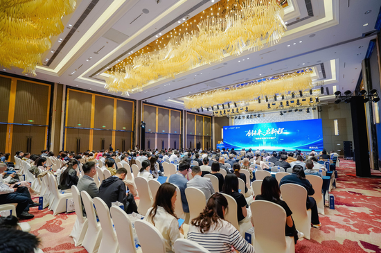 全民K歌代涨平台，如何轻松提升人气？