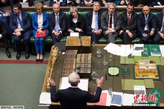  资料图：当地时间1月15日晚，英国议会下院以432票对202票，投票否决了此前英国政府与欧盟达成的脱欧协议。