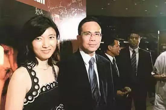 via&nbsp;王俪桥(左)与李泽钜