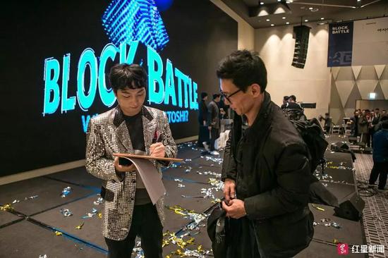 Jung Ki-young称，参加真人秀Block Battle想让人们笑一笑。图据纽约时报
