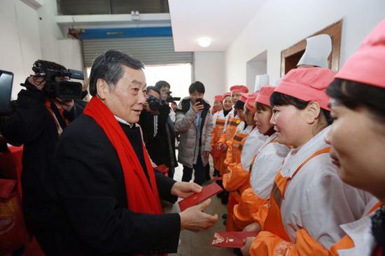 视频|宗庆后的2020Flag：企业好效益好员工更开心