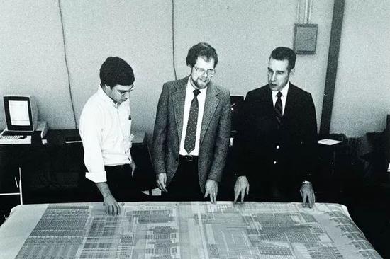 直播预告硅谷教父约翰汉尼斯新书要领发布