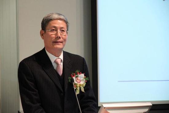 傅育宁的华润往事：临危受命成“救火队长” 卷入“宝万之争”