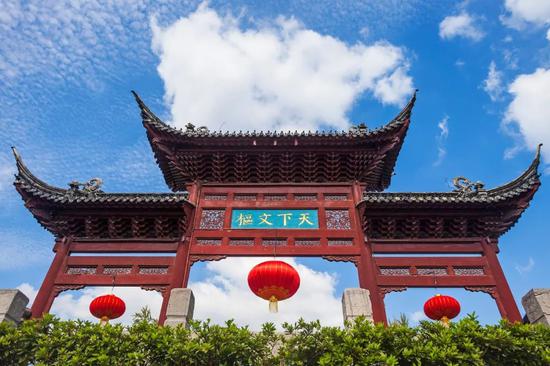 南京，能不能留住人才？