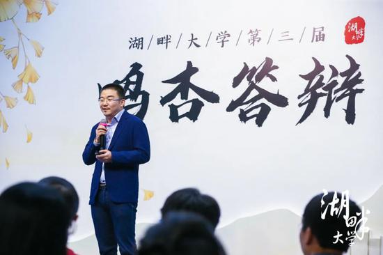 她“花”了34亿、他研究了20位湖畔同学 才弄清CEO的能力短板