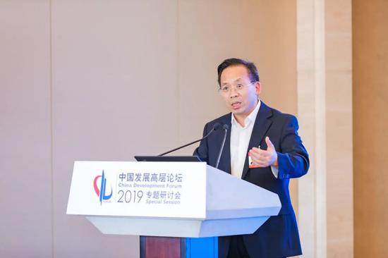 刘尚希：防范化解风险是我国“十四五”期间及以后的重要任务