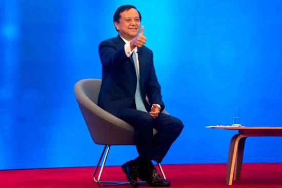 李小加月底卸任港交所CEO：不想再做打工人了