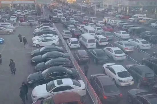 京牌新政倒计时：车主扎堆过户 二手车收购价下降近两成