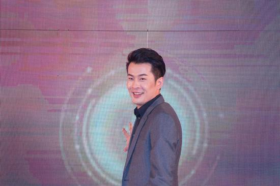 “辛巴直播间”网购后80余人被电信诈骗600万元 谁之责？