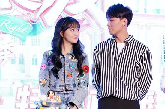 郑爽最不该触碰的生意明星社交类APP：雪糕群APP踩坑 M77埋雷