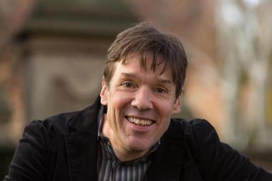 拥抱老龄化社会 长寿的代价和我们想的不一样