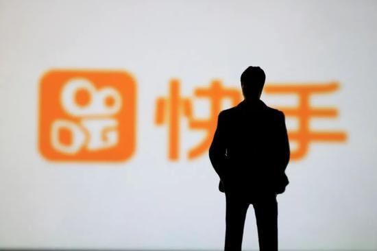 市值超1万亿、暴涨180% 快手上市背后的三大亮点与隐忧