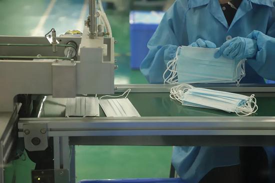 一枚口罩的资本血泪